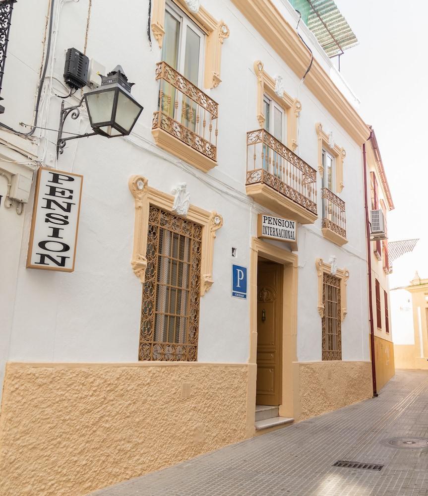 Pension Internacional Córdova Exterior foto